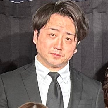 MRTK_734770's profile picture. よしもと興業　象美人 盛武(もりたけ)です。 ひいきにしてください。 シャドバンされてる相方のアカウント@higedebumiyoshi