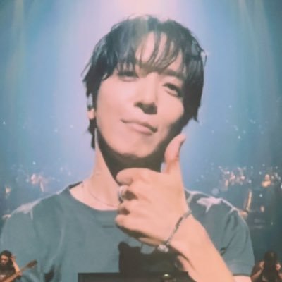 support_jyh89's profile picture. 모든 순간 너에게 falling 💙