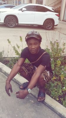 junior10961512's profile picture. 