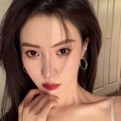 sTZ0cVmk10N8g5r's profile picture. 