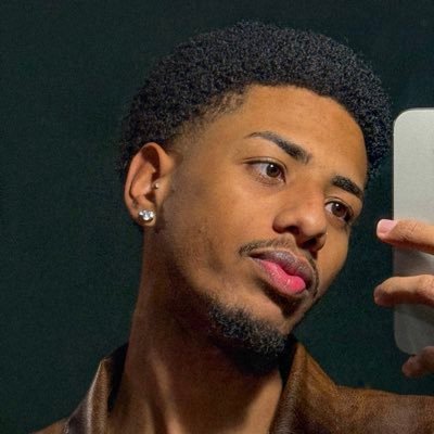 vittbee's profile picture. Mas vem cá, eu me conheço?