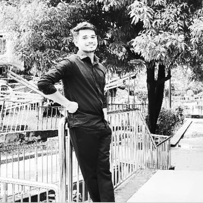 ashishpal4542's profile picture. हम तेरे आतंक के हथियार को मोहब्बत का औज़ार बना देंगे!
तुमने मचाया दहशत, हम आवाम पर तरक्की बरसा देंगे!
🙏🏻❤