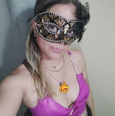 Salidas💲y Venta de Contenido 🔥🍆✊💦
Mi marido sabe, pero le gusta ser cornudo 🫣😈🔥