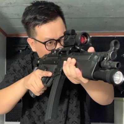 ngau_tre's profile picture. I LIKE GUNS AND POLICE