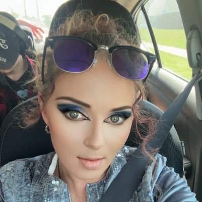 Angelgreeneyes's profile picture. Turning trauma into triumph | DV & SA survivor, Twitch streamer, and content creator.