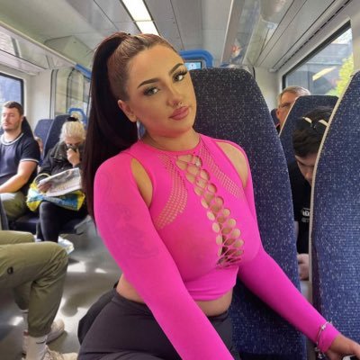 meganxxfoster's profile picture. sweetest inked 🖤 ⇓ ⇓more of me🥰