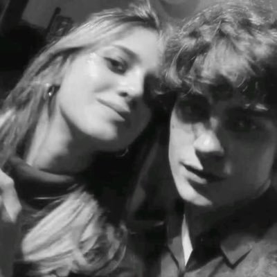 lloroynoesjoda's profile picture. puteo pero con amor