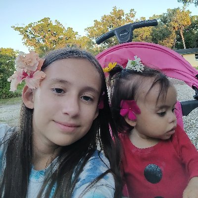 hernandez_38899's profile picture. 