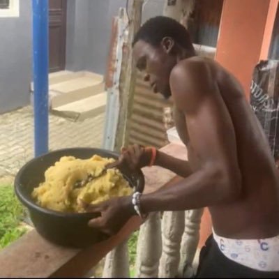 Oluwamuyiwa94's profile picture. Manchester United all the way. 💯💯