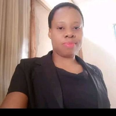 ajemba_chizoba's profile picture. 🧵🪡✂️👗👚✍️