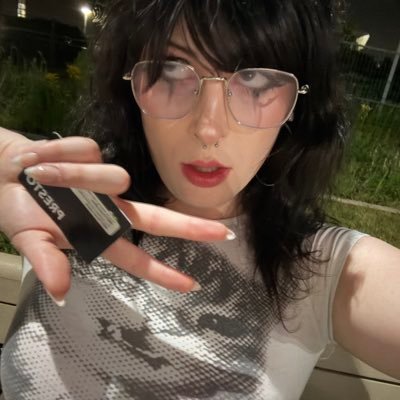 23 | attention whore | internet cryptid | often crass |
i will overshare, be cool about it
@really_willow