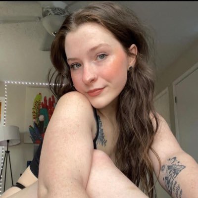 I’m available for any kind of fun 🤩 slide into my DM and tell me what you’re down in sexting ,meet up,FaceTime,sex call nude 😘 pics and videos #$$