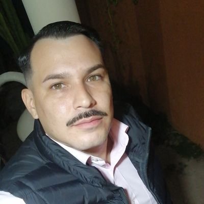 La familia siempre está primero, Olimpista de la cuna hasta la muerte, hincha del Chelsea y el Real Madrid. Vive como si fueses a morir mañana. Kim 🐶