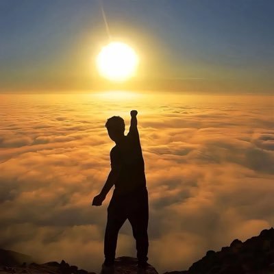 zczc998998's profile picture. 农牛0311 QV请私信留言