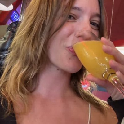 AbdlMommy51's profile picture. AB/DL Mommy |Expert Ageplayer | "ABDL COMMUNITY' Certified Caregiver Currently searching for true ab/d Online & Real Time❤️😍👩‍🍼