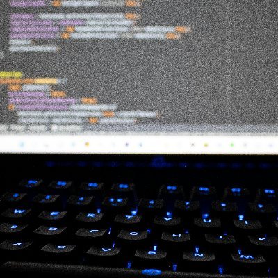 I build high-converting websites for agencies & SaaS.
I turn clicks into customers.
DM me to discuss your project.