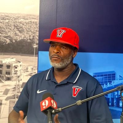 Vanguard High School Qb coach...
Team Tampa 15u head coach
3x national champs