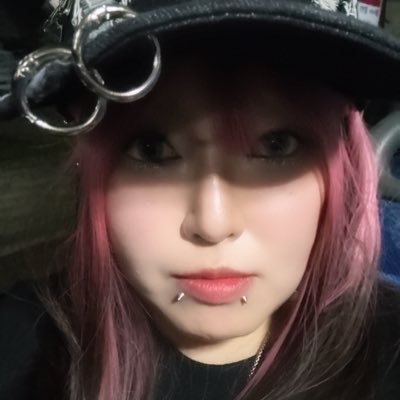 いかに努力しても、できないことはできないのであって、とうてい、目的は達成できぬことのたとえ。38歳既婚/👦🏻👧🏻🐈⬛🧡 脂肪が天敵💥無言フォローすいませんなコミュ障🥲V系/TATOO/ピアス/メイク/美容/猫/ファション/ウィッグ他…ダイエット垢だったのに割と雑多🙃