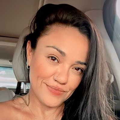 karlabaracho's profile picture. Instagram: kbaracho