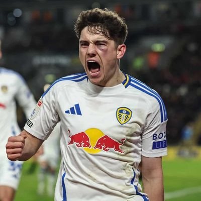Good conversations with people, as well as football. its @LUFC #MOT and our boy Dan James