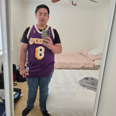 Laker fan est. 2000. 17-Time Champs LA Lakers and NBA talks. Real Laker fans don't root for Boston.
#StaplesCenterForever