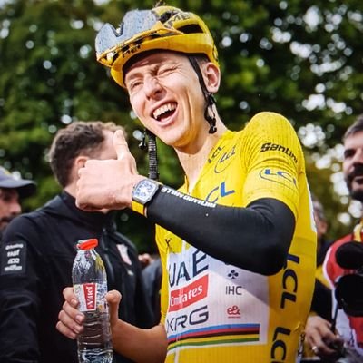 #Doping 🧪💉💊🌯🐗Exists in all🚴♂️🏀⚽️🥎🏉🥊 sports,nothing has changed💉💊! #newgen #newjuice #newways ☕🥤🤪🤓 . ❤my cycling 🚴
Ex Army with #PTSD,#NUFC⚫⚪