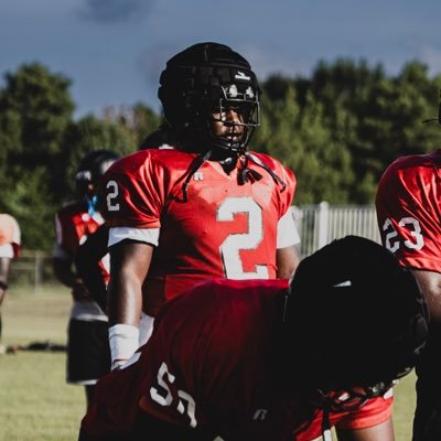 Nansmend river high || 2026|| gpa: 2.90|| 289 pound 6’3|| d-tackle/O LINE|| 40 time:5.19|| email:sincerewhite757@yahoo.com #+1 (948) 220-6202