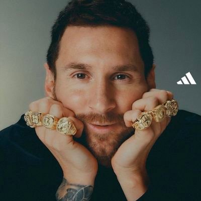 HamzahKir9029's profile picture. A sports Addict #Arsenal🇫🇴 , Barcelona 🇪🇸, Argentina 🇦🇷 ,Loves watching movies, traveling and listening to music 🎧🎤🎸🎺📺🎥
.........Mr Lonely..........
