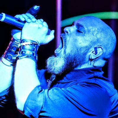 Vocal Instigator; Lead Antagonist; & Forged Frontman for Gulf Coast Hard Rock/Metal Band - StrongFold
I do what I do, and love doing it!
🤘🏻💙😝 RTFO😝💙🤘🏻