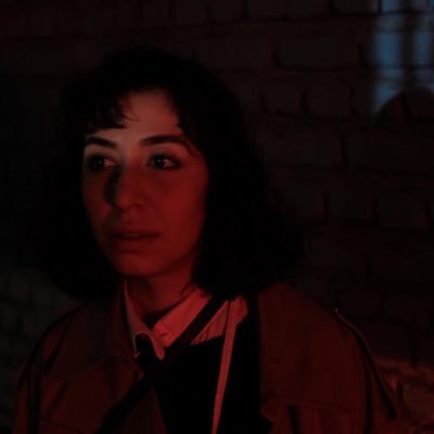 haniye1_'s profile picture. حق با شماست.