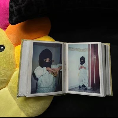 cureIate's profile picture. 