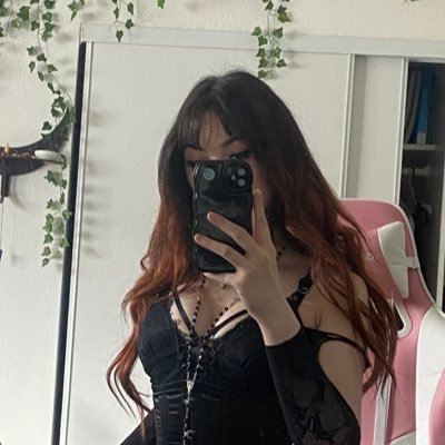 sapphic boy killer ⛧ prof. domme•♡ ๋࣭ $xxrayne ⭑ ˚ ꜱʜᴇ/ʜᴇʀ²³ • sub applications OPEN.’. tribute = accepted follow request