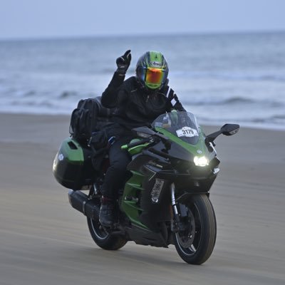 Kawasaki NinjaH2SXSE乗り😆R8年3月までの2年間愛知出向❗️せっかくの愛知、楽しみ尽くすぜ❗️ツーリング誘ってください︎👍🏻 ̖́-#H2SXSE #kawasaki #バイク乗りと繋がりたい