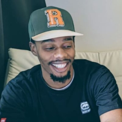 WiselyRsa's profile picture. 💚🌍