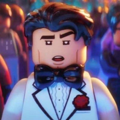 you might like Batman but I like him in a more intelligent and sophisticated way #ironmandoesntsuck