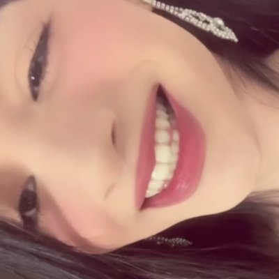 I am the beautiful trans of the world (yes my daddy told me that)