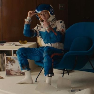 phonoix's profile picture. 23 INFP 👁📼🔍
I've never liked anything casually in my life :)
https://t.co/2FiaftQOOt