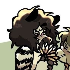 Mikslvscookies's profile picture. He - They
5teen