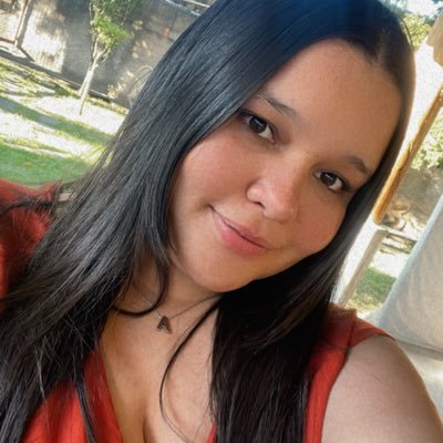 alinebarcxllos's profile picture. @garciamath30 @fluminensefc @ddlovato