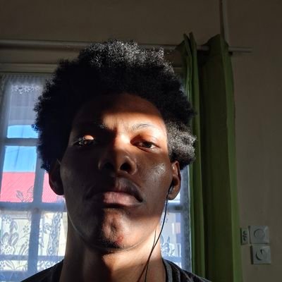 gigis971's profile picture. Débrouillard