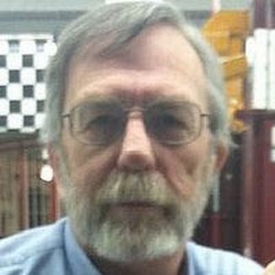 davidsekella's profile picture. Retired car guy.