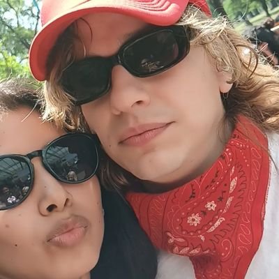 •Ir a un recital de AIRBAG fue lo mejor que me pasó 16/10/16🤘👽
01/11/19
•Amo a los hermanos Sardelli 🎶♥️