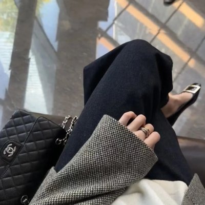 🍱✨日本の美食と風景が大好きです。
季節ごとに違う景色、美味しいごはん、どれも心を癒してくれます。
もっと深く知りたくて、今は日本語を勉強中です📖✍️