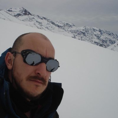 chimichurri_el's profile picture. Ing. Forestal UACH coyhaiquino, nacido y mal criado en la Región de Aysén. Amante de mis mujeres, del asado y el fernet 🤙🏻.