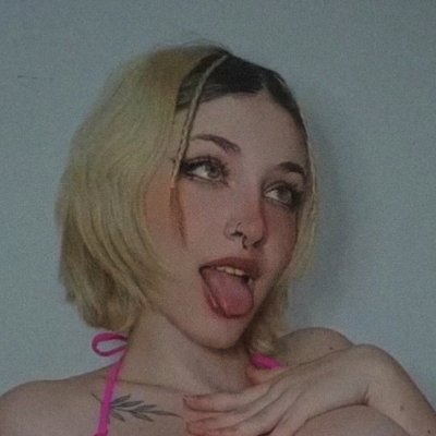 Akitoslutty69's profile picture. una putita en busca de diversion sexrol/sexchat/usserchat usser 🚺