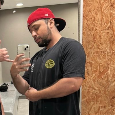 ThiagoToledo_tt's profile picture. my own prison