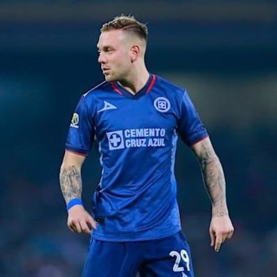 riaton_dick's profile picture. mi mama me dio la vida, pero Ronald araujo las ganas de quitarmela | amo a rodolfo rotondi y a el cruz azul 💙| visca el barça 💙❤️| antimadridista a muerte.