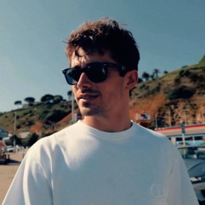 rckmeagn's profile picture. 🤙🏻