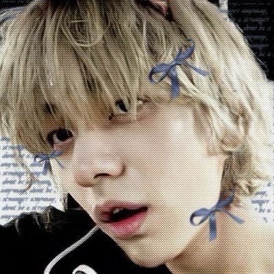 first day on kpoptwt pls be kind guys