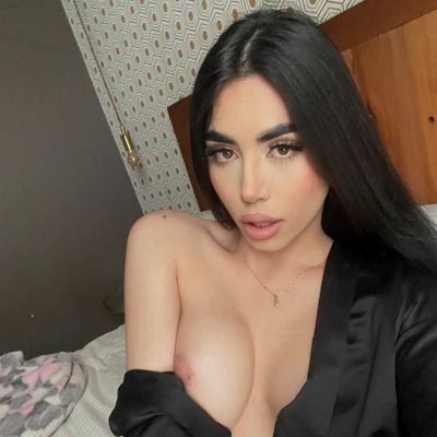 Elliemarison's profile picture. I'm available for meetup 
 Content_ Houkup